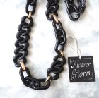 他の写真2: 【送料無料】◆flower storm◆長さ約80cm アクリルチェーン ロングネックレス Black×Gold  (アクセサリー 大ぶり ボリューム 季節感 レディース  日本製）